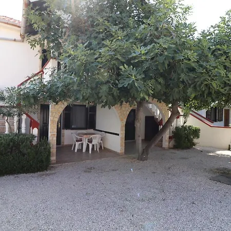 Vera No 3 Appartement Vir